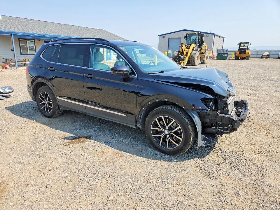 2021 VOLKSWAGEN TIGUAN SE 4
