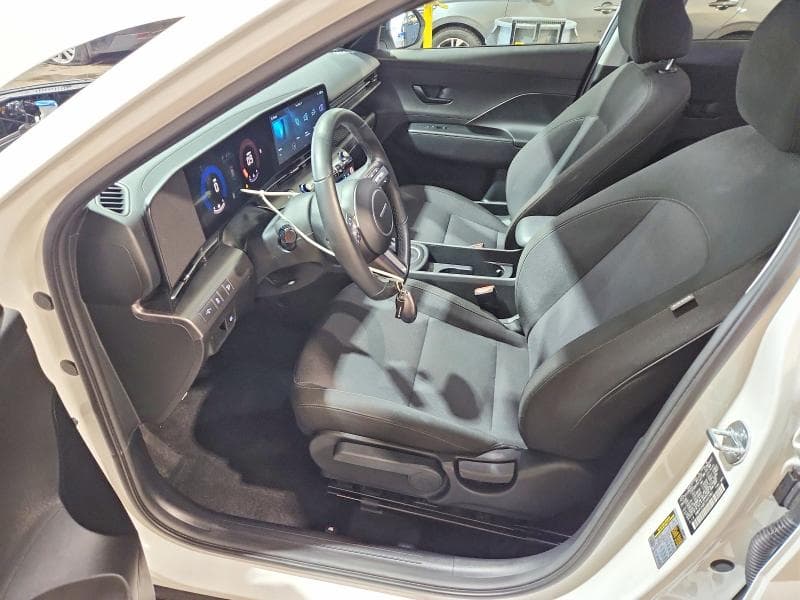 2026 HYUNDAI KONA SEL SPORT 7