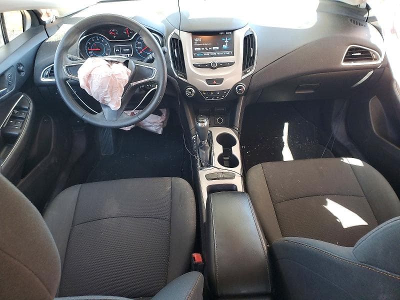 2017 CHEVROLET CRUZE LS 8