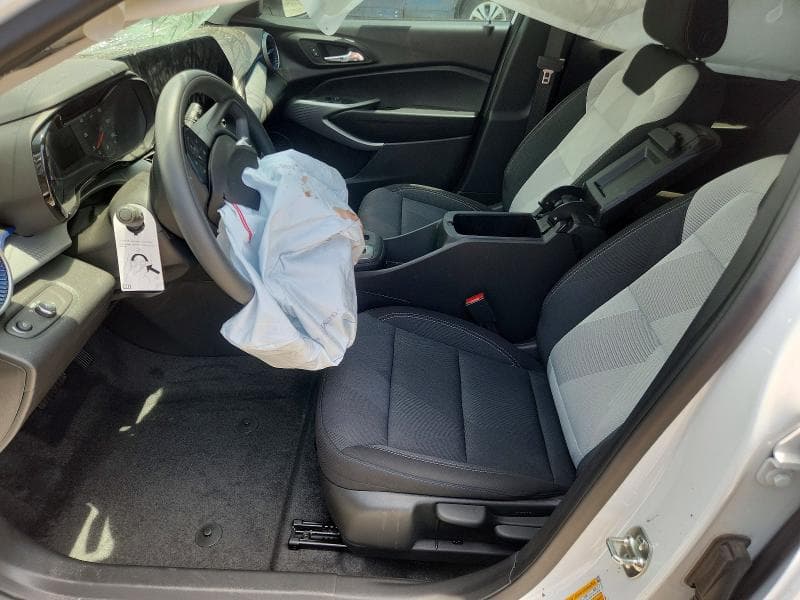 2026 CHEVROLET TRAX LS 7