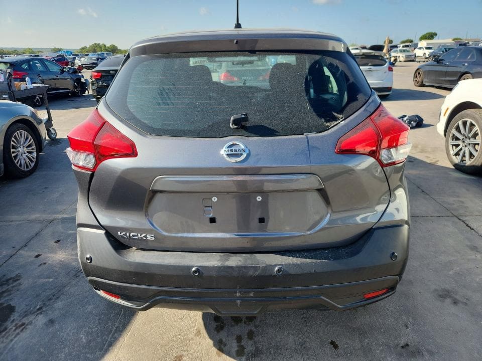 2020 NISSAN KICKS S 6