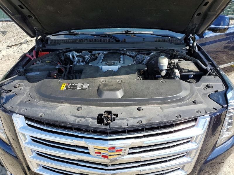 2017 CADILLAC ESCALADE ESV PLATINUM 12