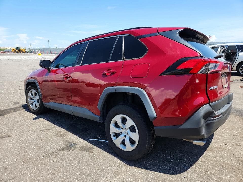 2020 TOYOTA RAV4 LE 2