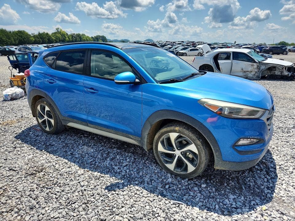 2018 HYUNDAI TUCSON VALUE 4