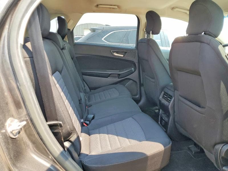 2018 FORD EDGE SE 10