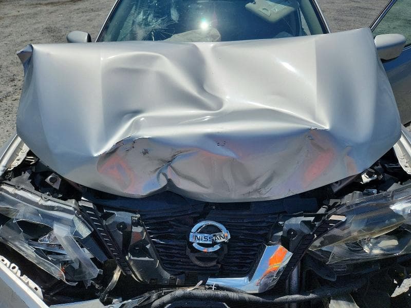 2017 NISSAN ROGUE S 11