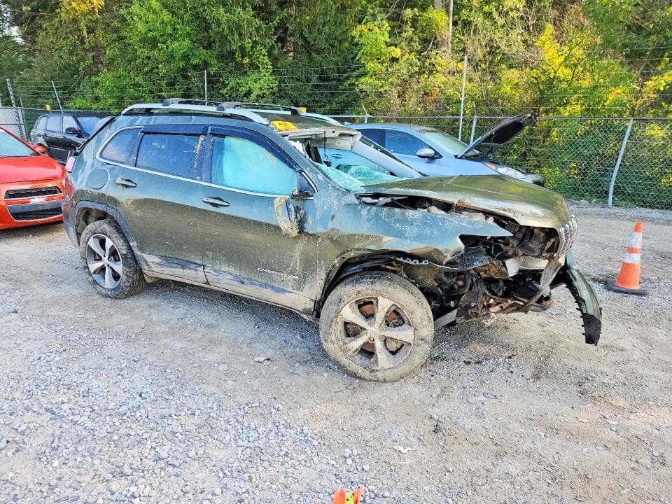 2020 JEEP CHEROKEE LIMITED 4