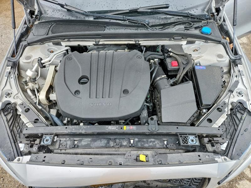 2024 VOLVO S60 PLUS 11