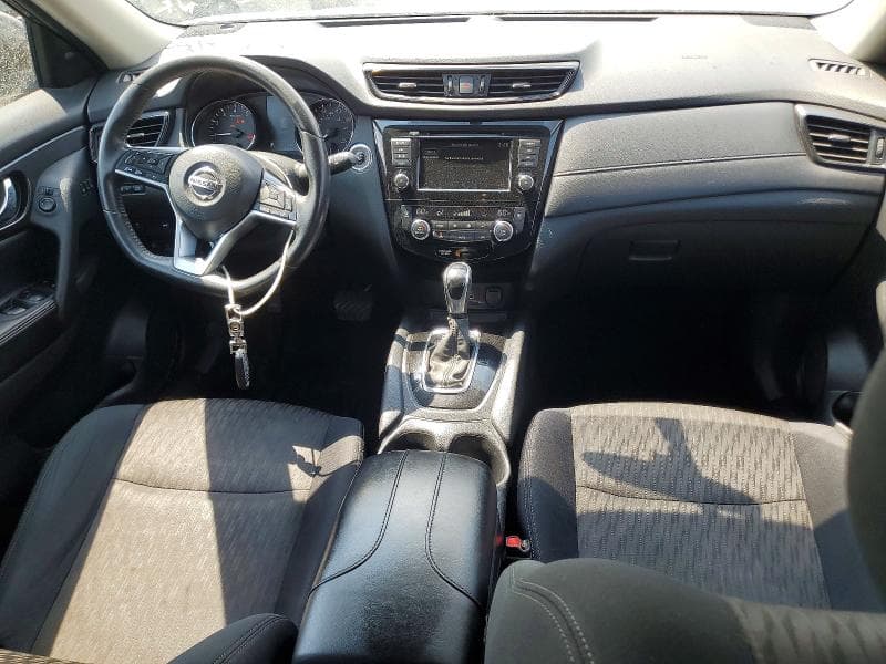2018 NISSAN ROGUE SV 8