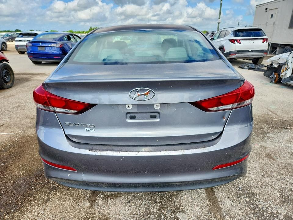 2018 HYUNDAI ELANTRA SE 6