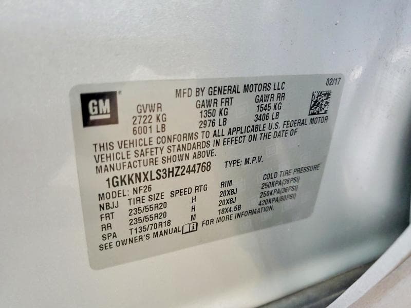 2017 GMC ACADIA DENALI 13