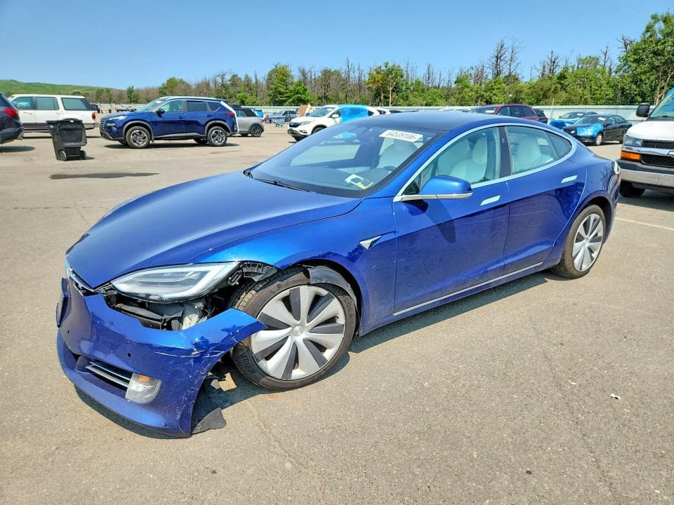 2020 TESLA MODEL S - 1