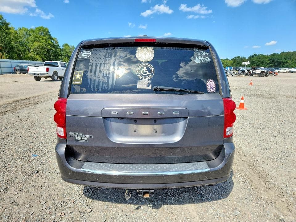 2017 DODGE GRAND CARAVAN SE 6