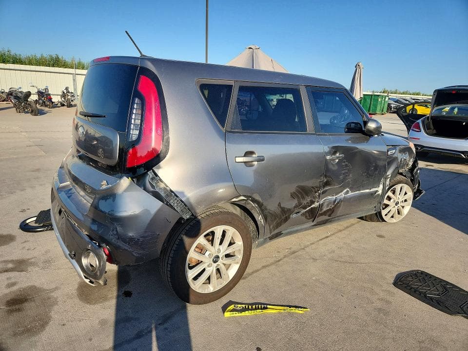 2018 KIA SOUL + 3