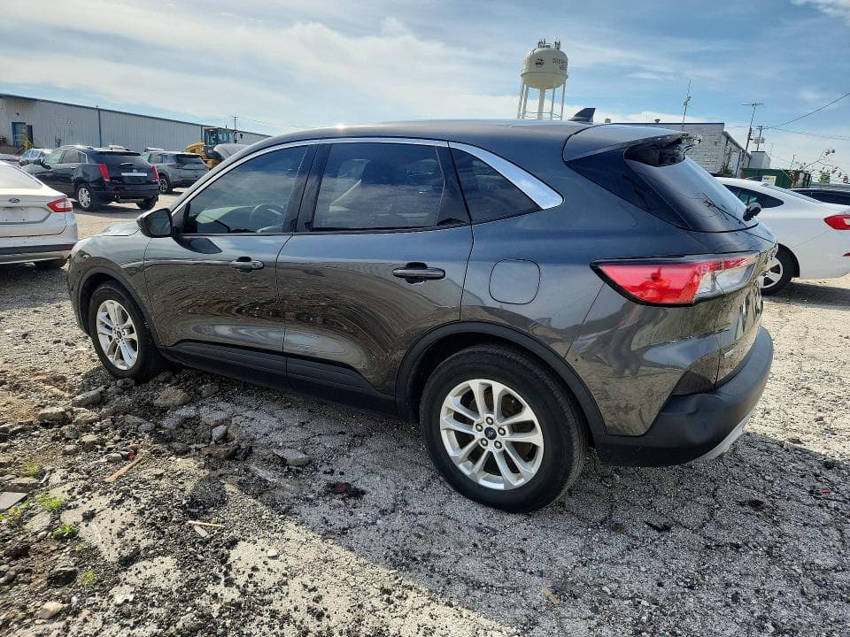 2020 FORD ESCAPE SE 2