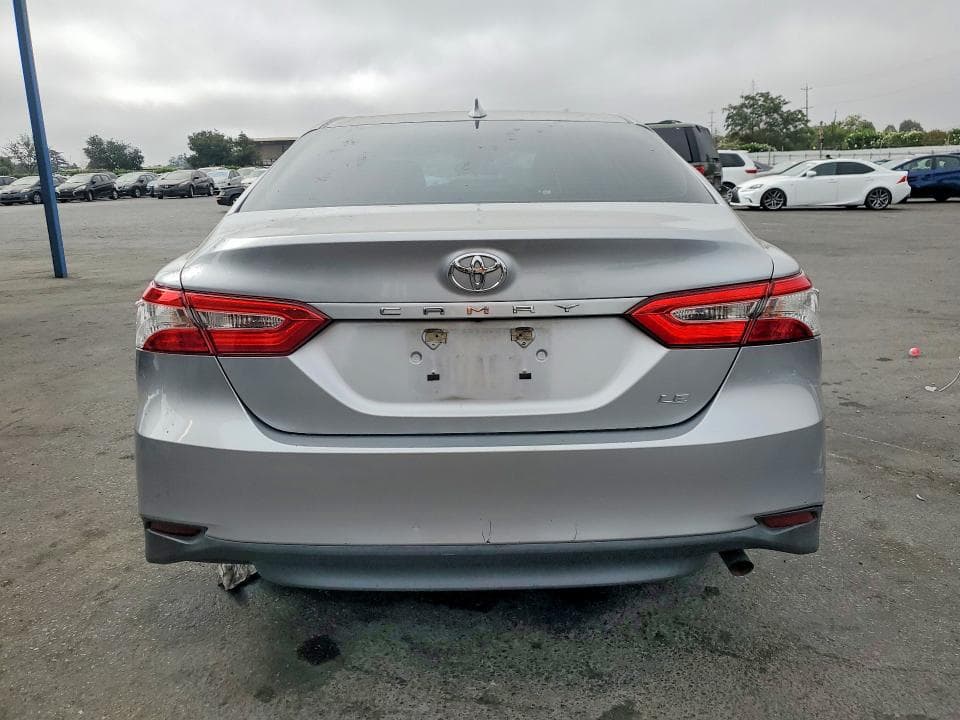 2020 TOYOTA CAMRY LE 6