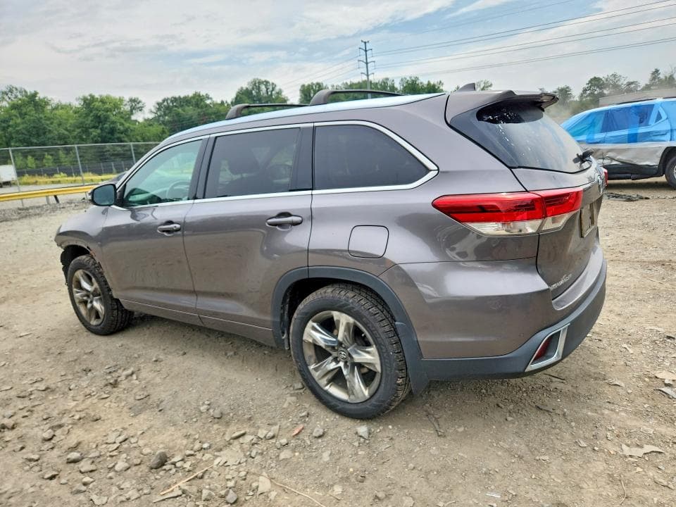 2018 TOYOTA HIGHLANDER LIMITED PLATINUM 2