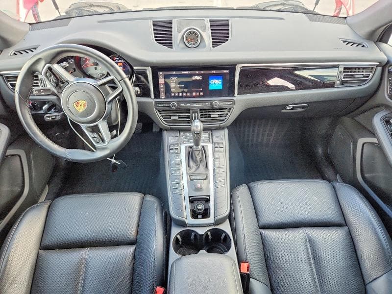 2020 PORSCHE MACAN S 8