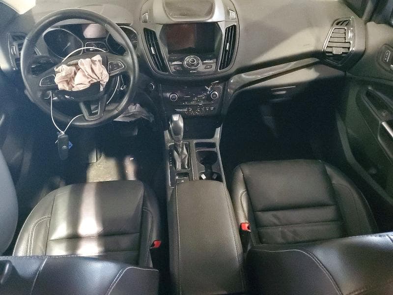 2019 FORD ESCAPE TITANIUM 8
