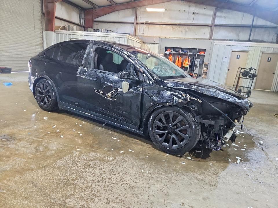 2024 TESLA MODEL X 4