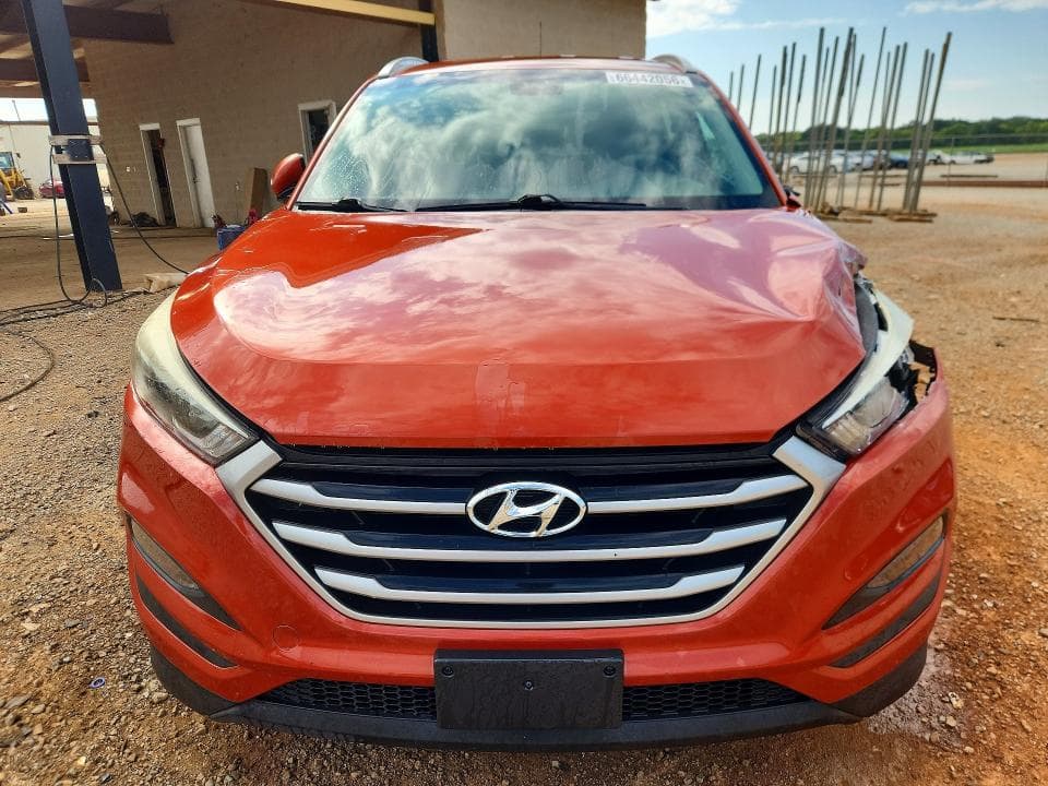 2017 HYUNDAI TUCSON SE 5