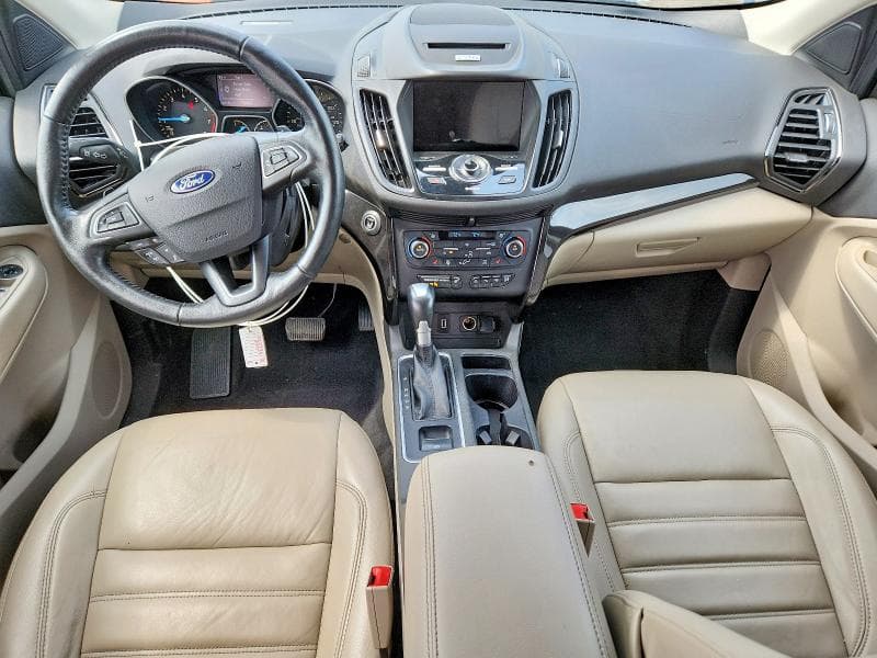 2017 FORD ESCAPE TITANIUM 8