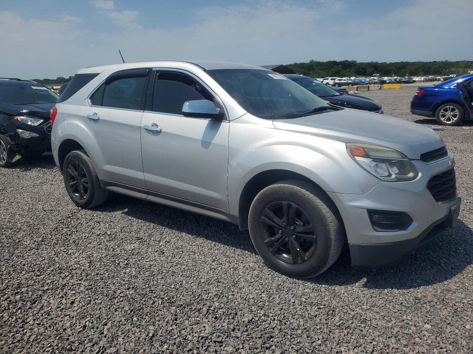2017 CHEVROLET EQUINOX LS 4
