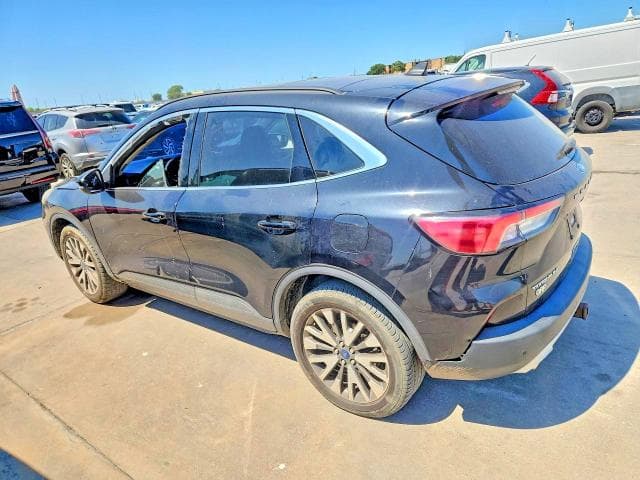 2020 FORD ESCAPE TITANIUM 2