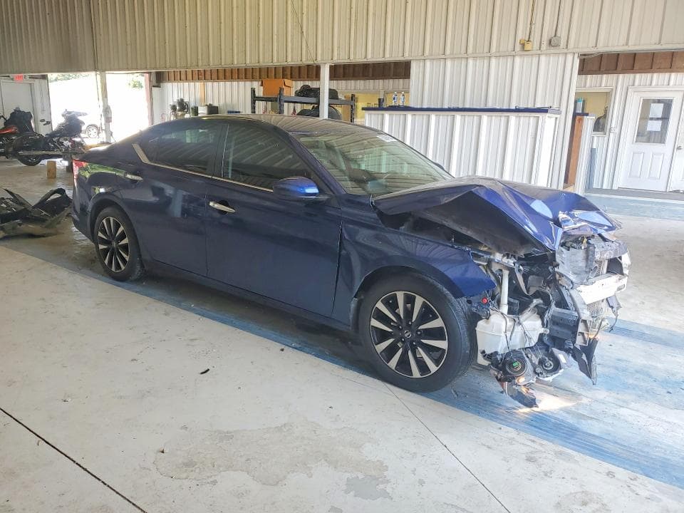 2019 NISSAN ALTIMA S 4