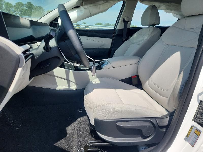 2026 HYUNDAI TUCSON SE 7