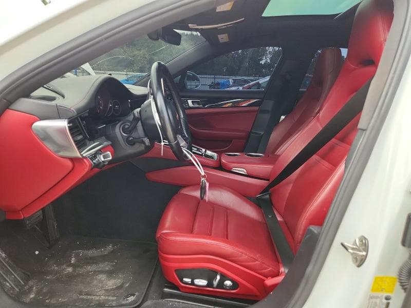 2018 PORSCHE PANAMERA 4 7