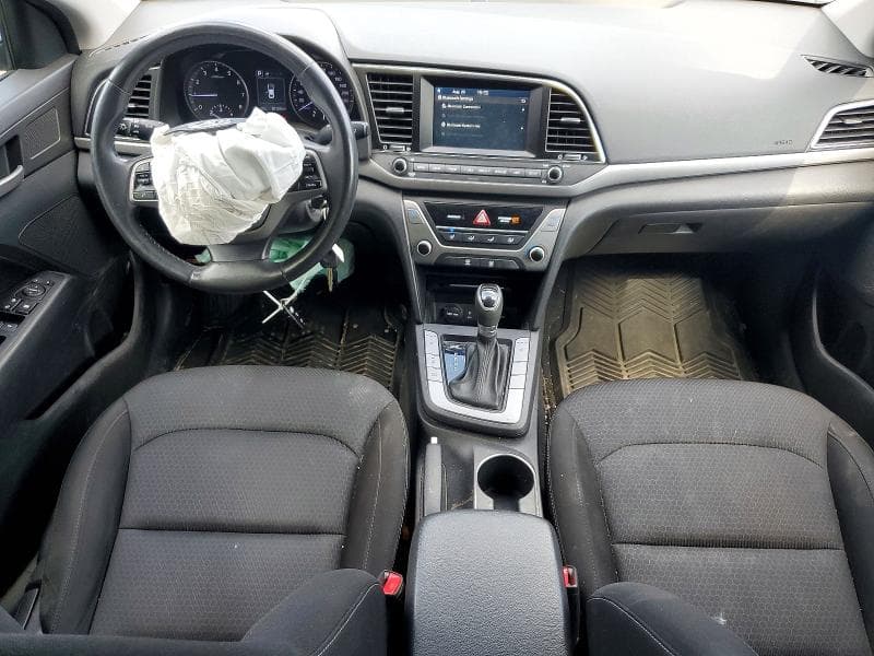 2017 HYUNDAI ELANTRA SE 8