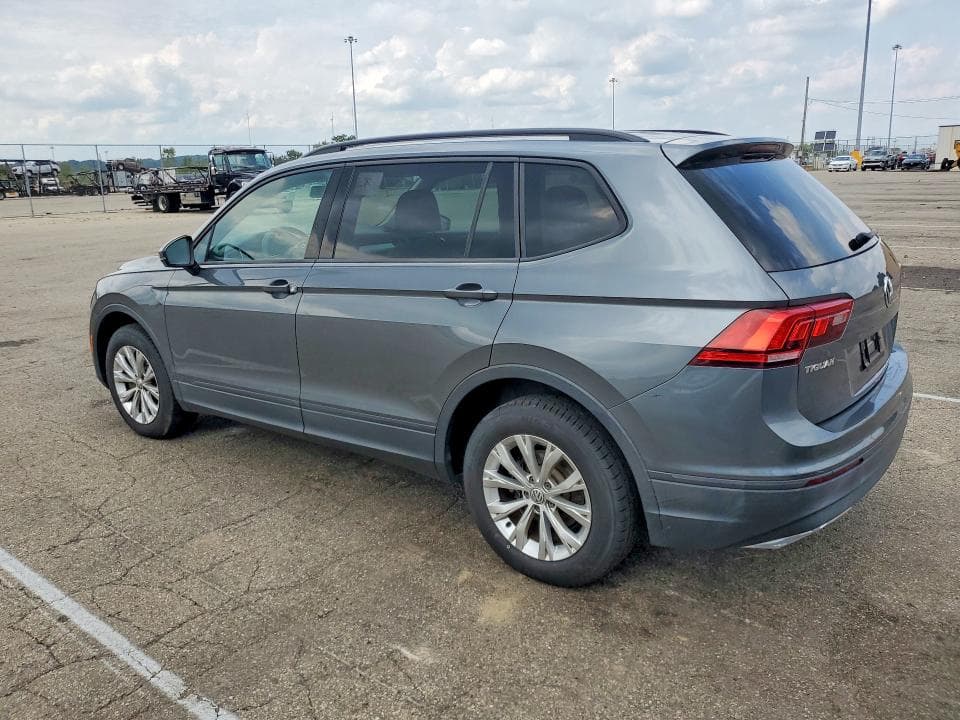 2018 VOLKSWAGEN TIGUAN S S 2