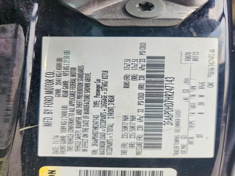 2017 FORD FUSION SE 12