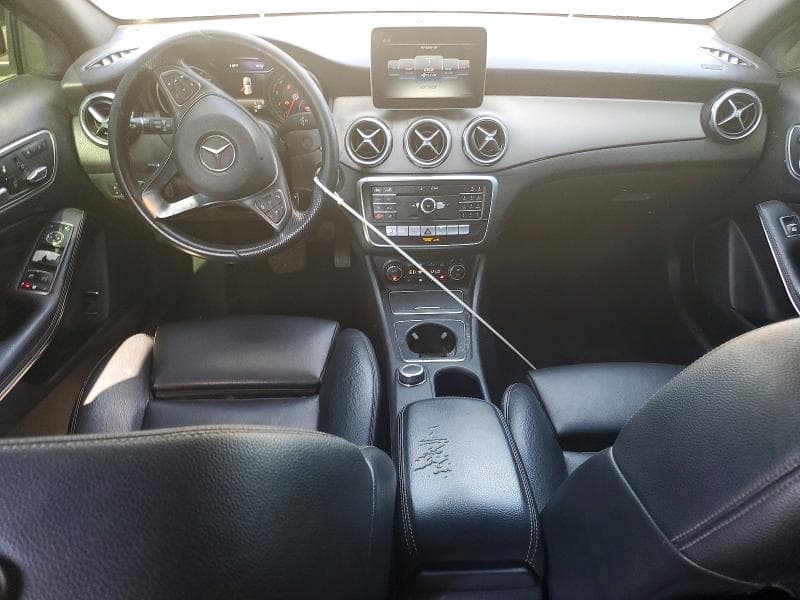 2020 MERCEDES-BENZ GLA 250 8
