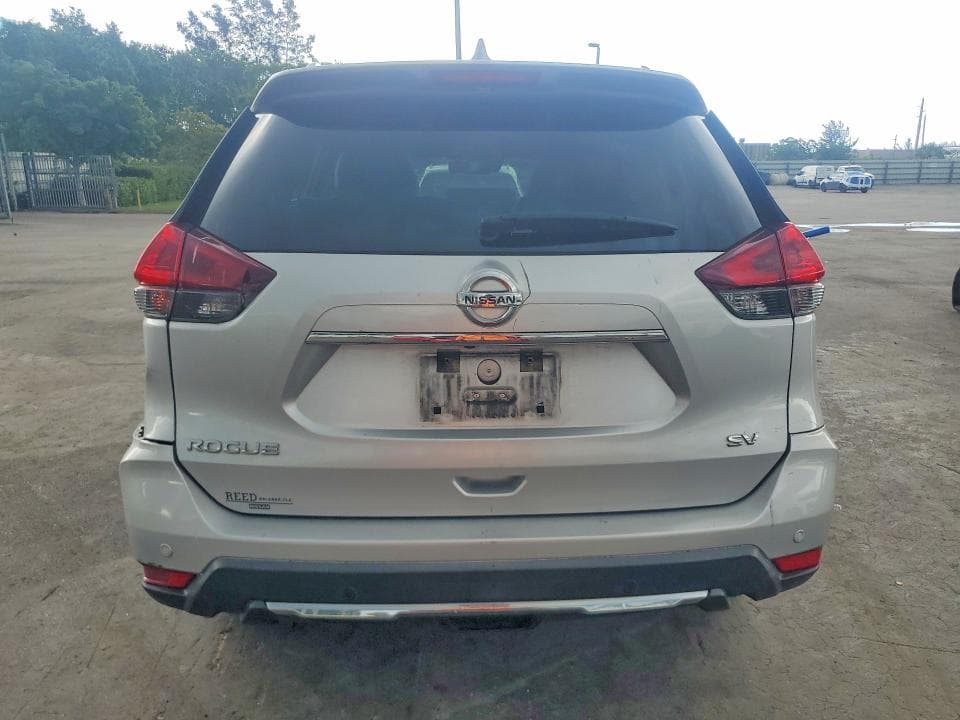 2019 NISSAN ROGUE SV 6