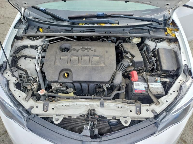 2018 TOYOTA COROLLA LE 11