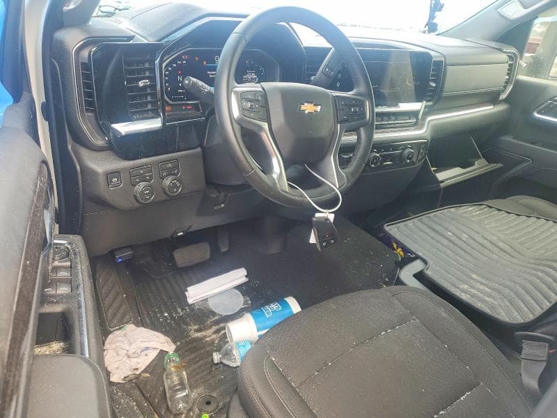 2026 CHEVROLET SILVERADO K2500 HEAVY DUTY LT 8