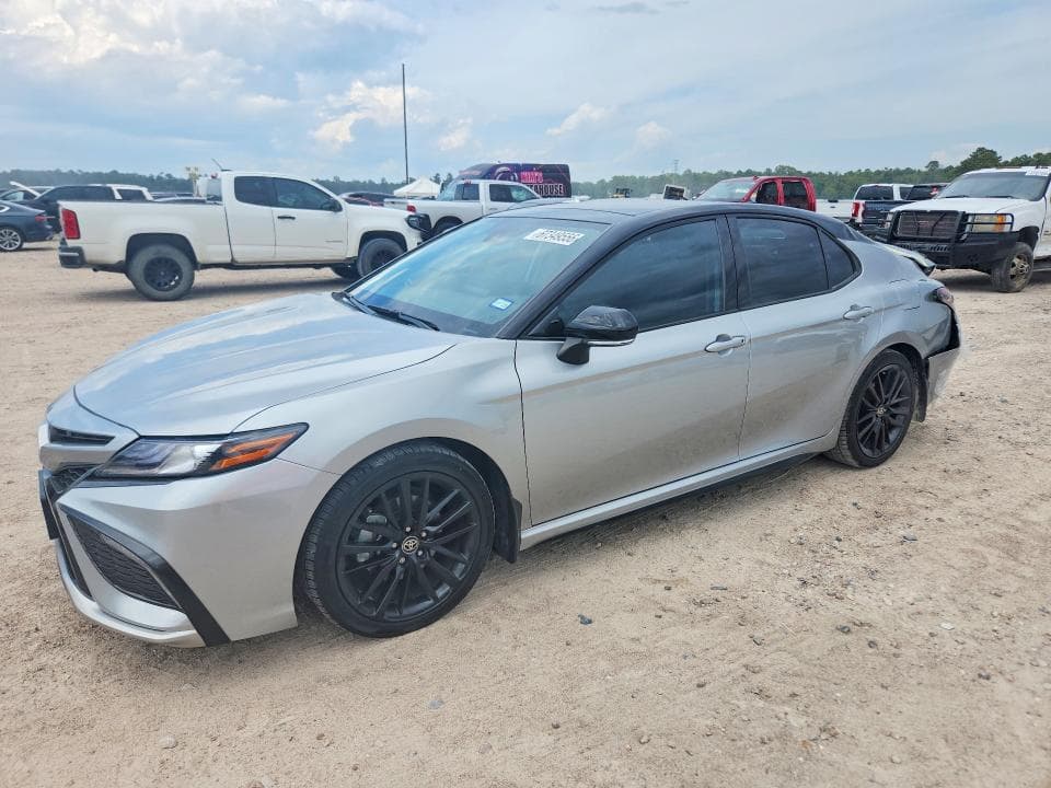 2023 TOYOTA CAMRY XSE