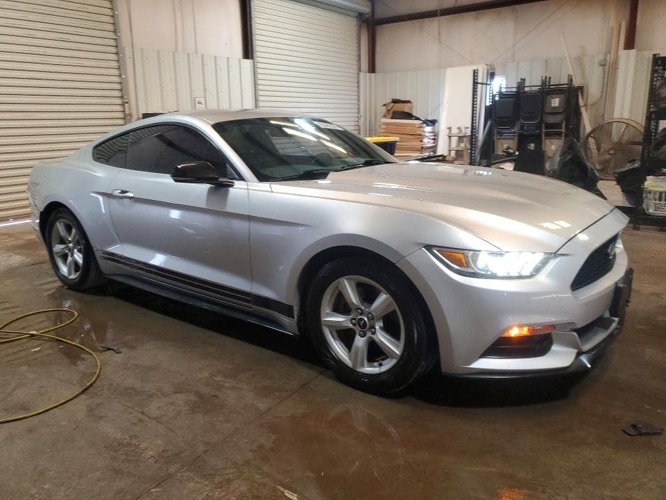 2017 FORD MUSTANG 4