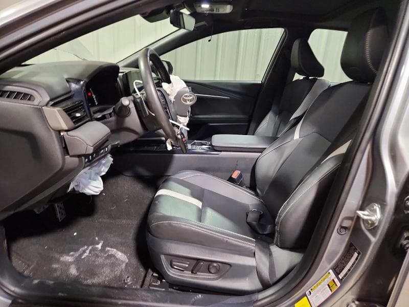 2025 TOYOTA CAMRY SE 7