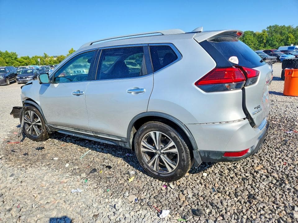 2017 NISSAN ROGUE SL 2