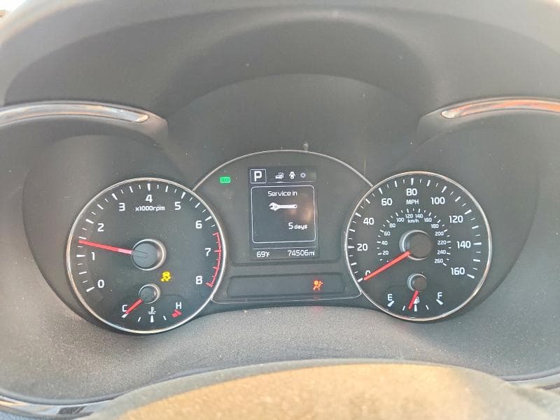 2017 KIA FORTE LX 9