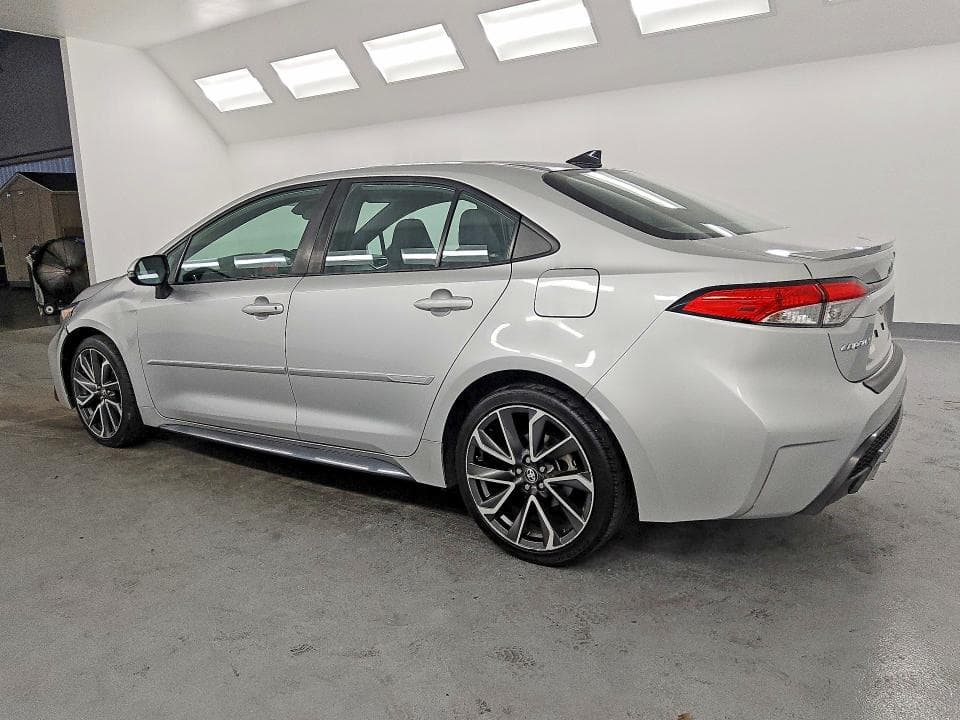 2022 TOYOTA COROLLA SE 2
