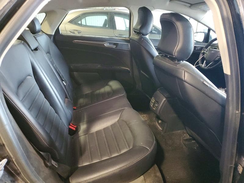 2018 FORD FUSION SE 10