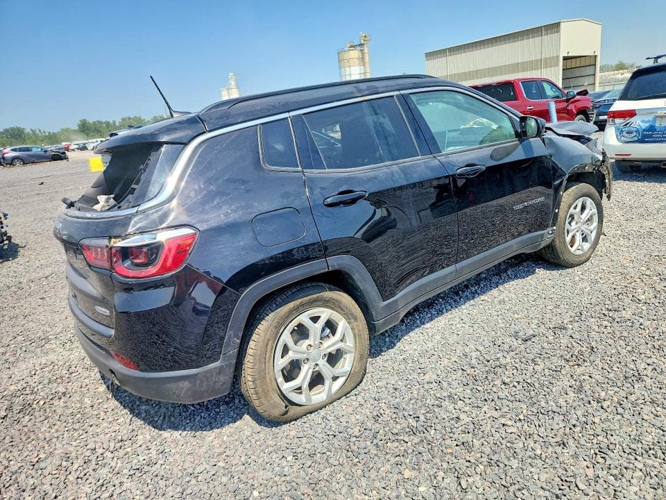 2024 JEEP COMPASS LATITUDE 3