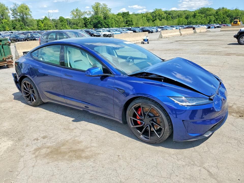 2024 TESLA MODEL 3 4