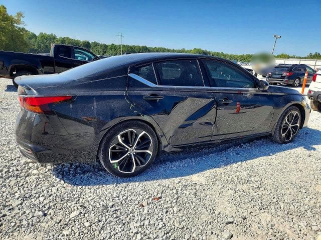2024 NISSAN ALTIMA SR 3