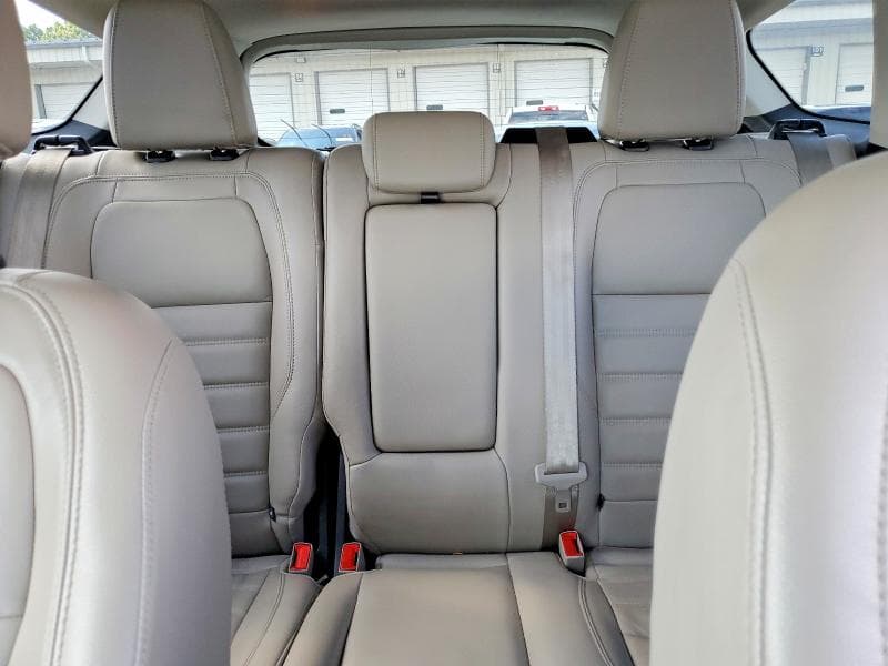 2017 FORD ESCAPE TITANIUM 10