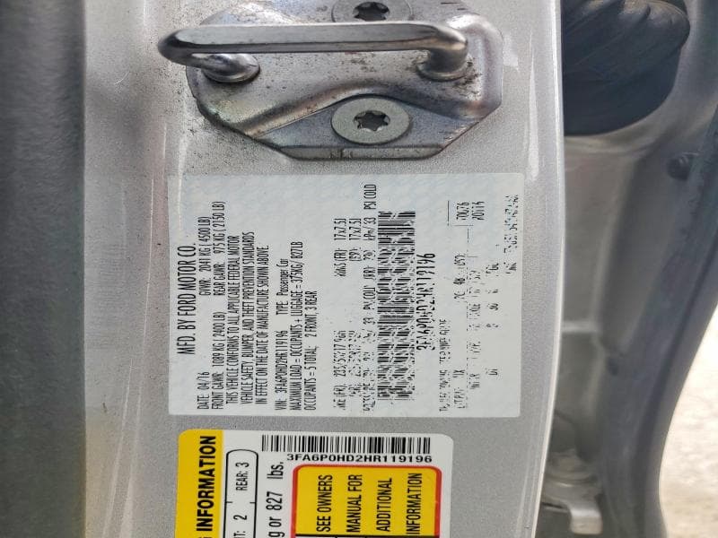2017 FORD FUSION SE 12
